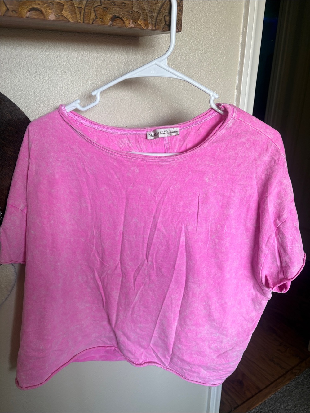 Zenana Outfitters Pink Washed Short-Sleeve Cropped